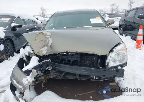 2011 Buick Lucerne Cx z USA, uszkodzony, nr VIN 1G4HA5EM2BU133102